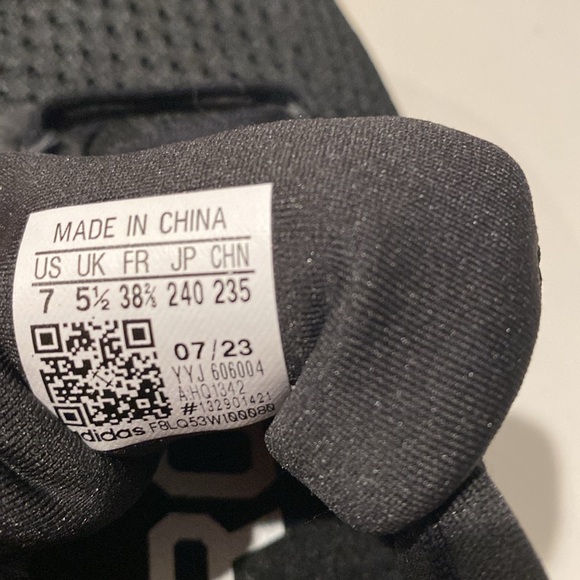 Adidas Adizero Black White Sneaker 7 NWOT - Picture 6 of 6